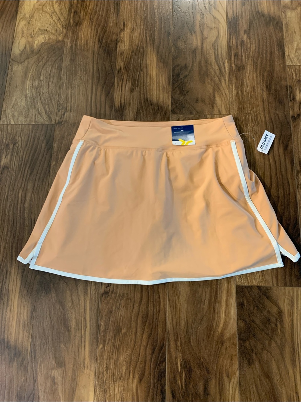 Old Navy Peach Skater Skort with White Trim built in shorts with pocket